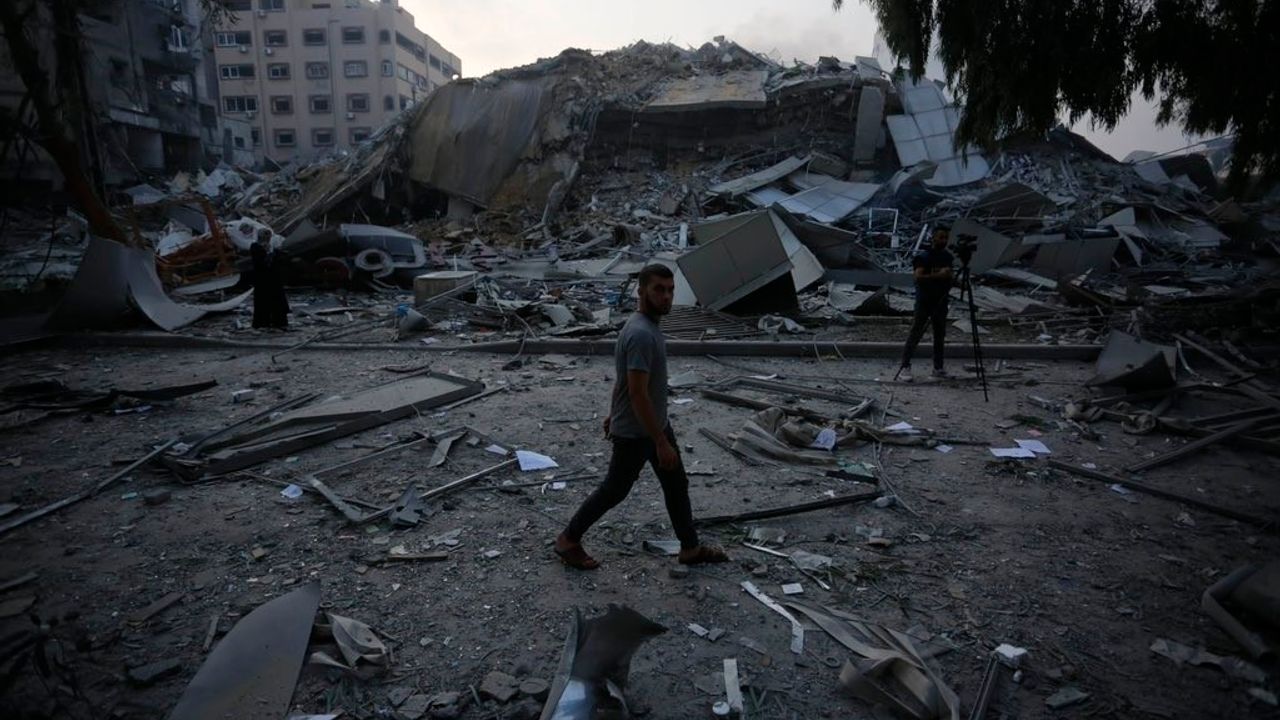 İsrail Gazze’de 29 BM personelini öldürdü