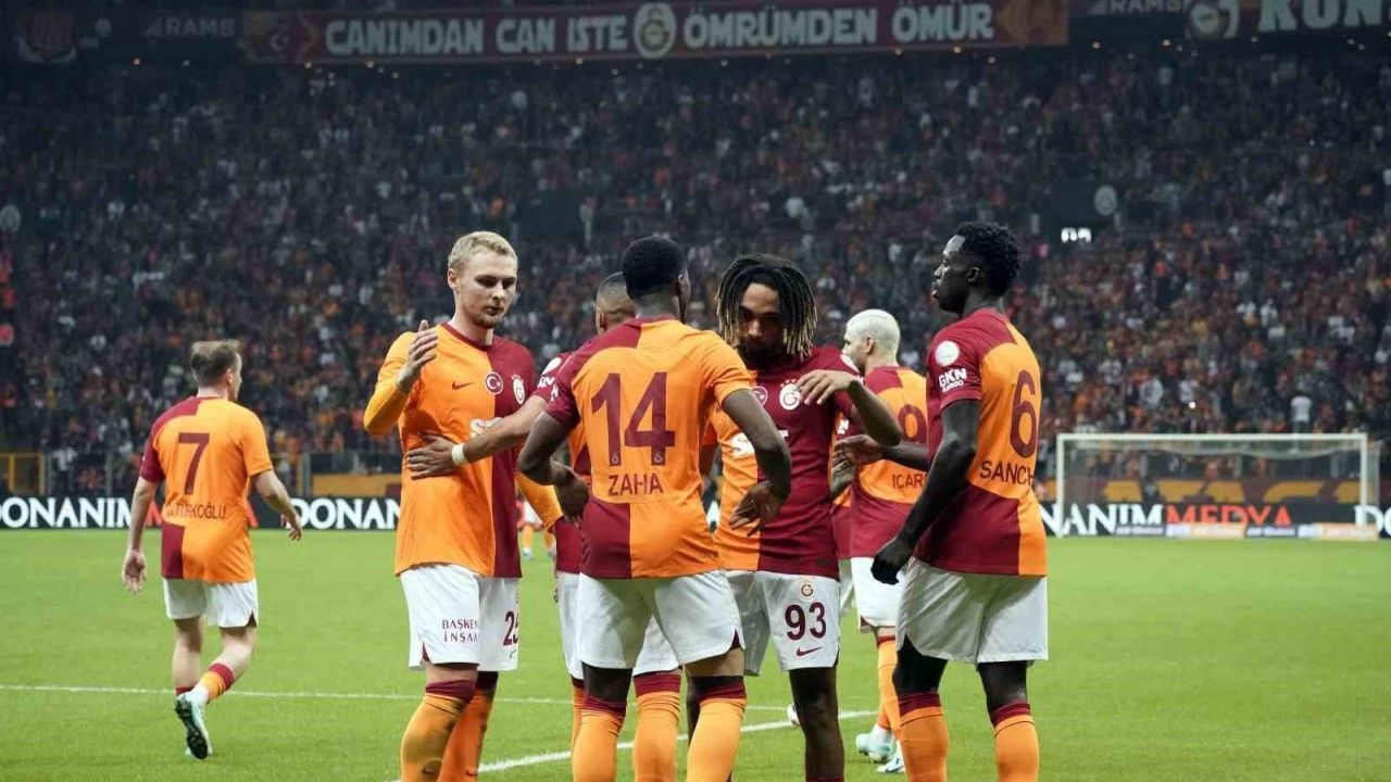 Galatasaray Süper Lig'de son 10 maçını da kazandı