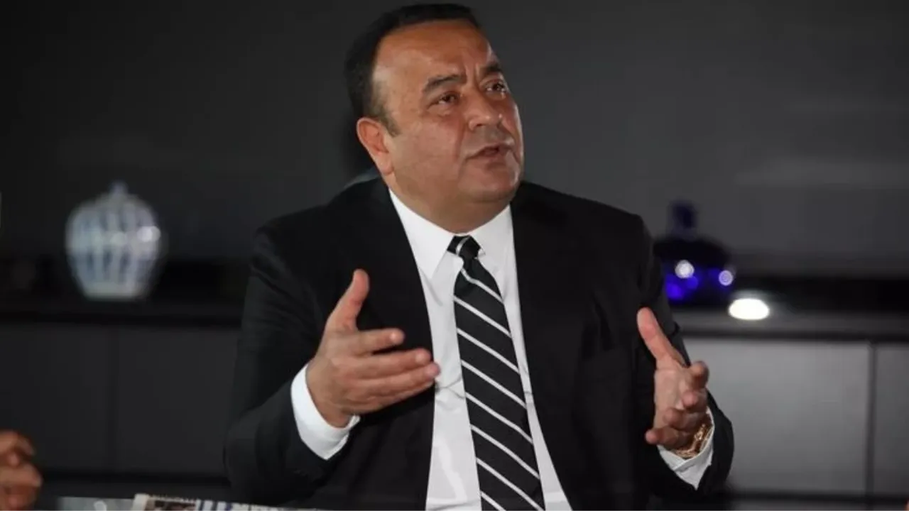 İYİ Parti Ankara Milletvekili Adnan Beker, partisinden istifa etti