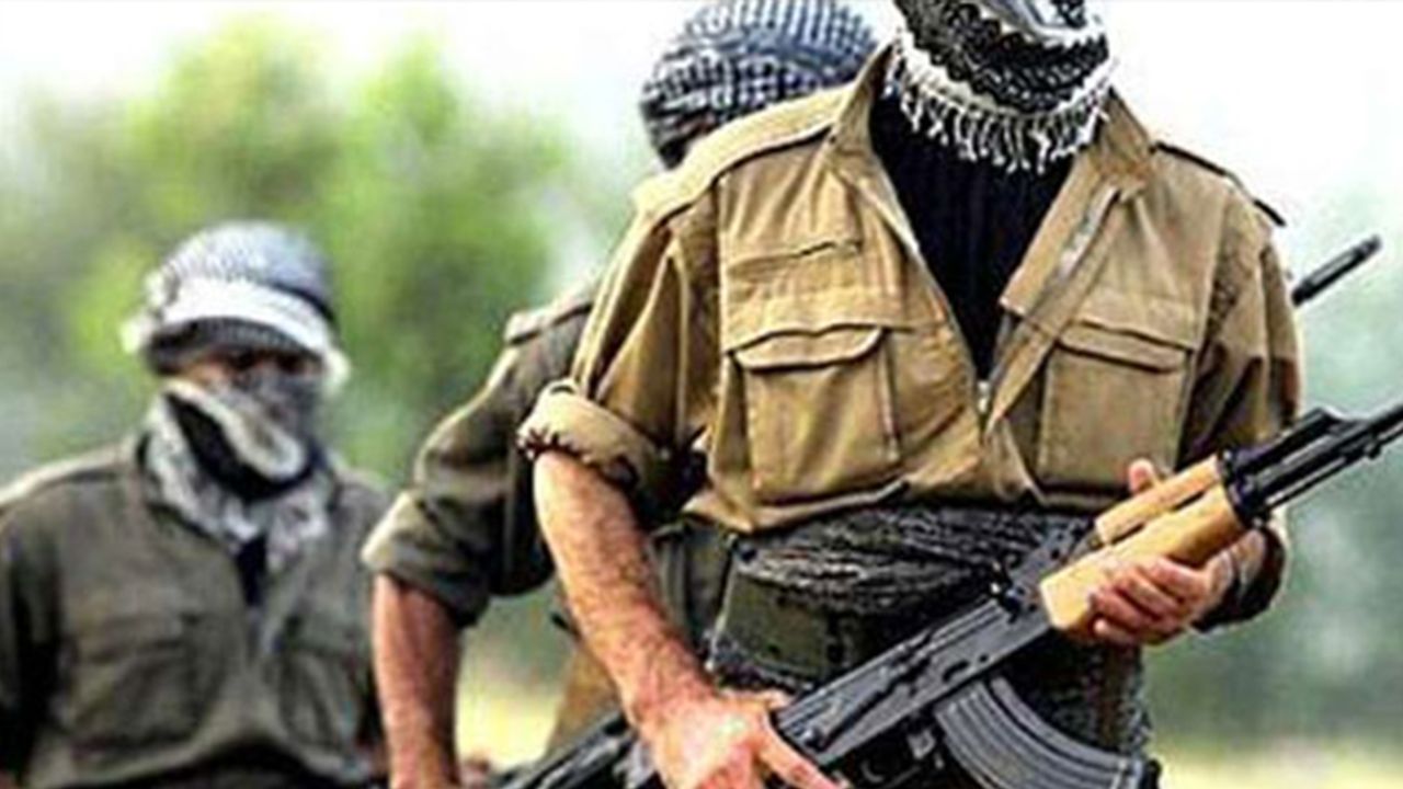 PKK’dan kaçan 2 terörist teslim oldu