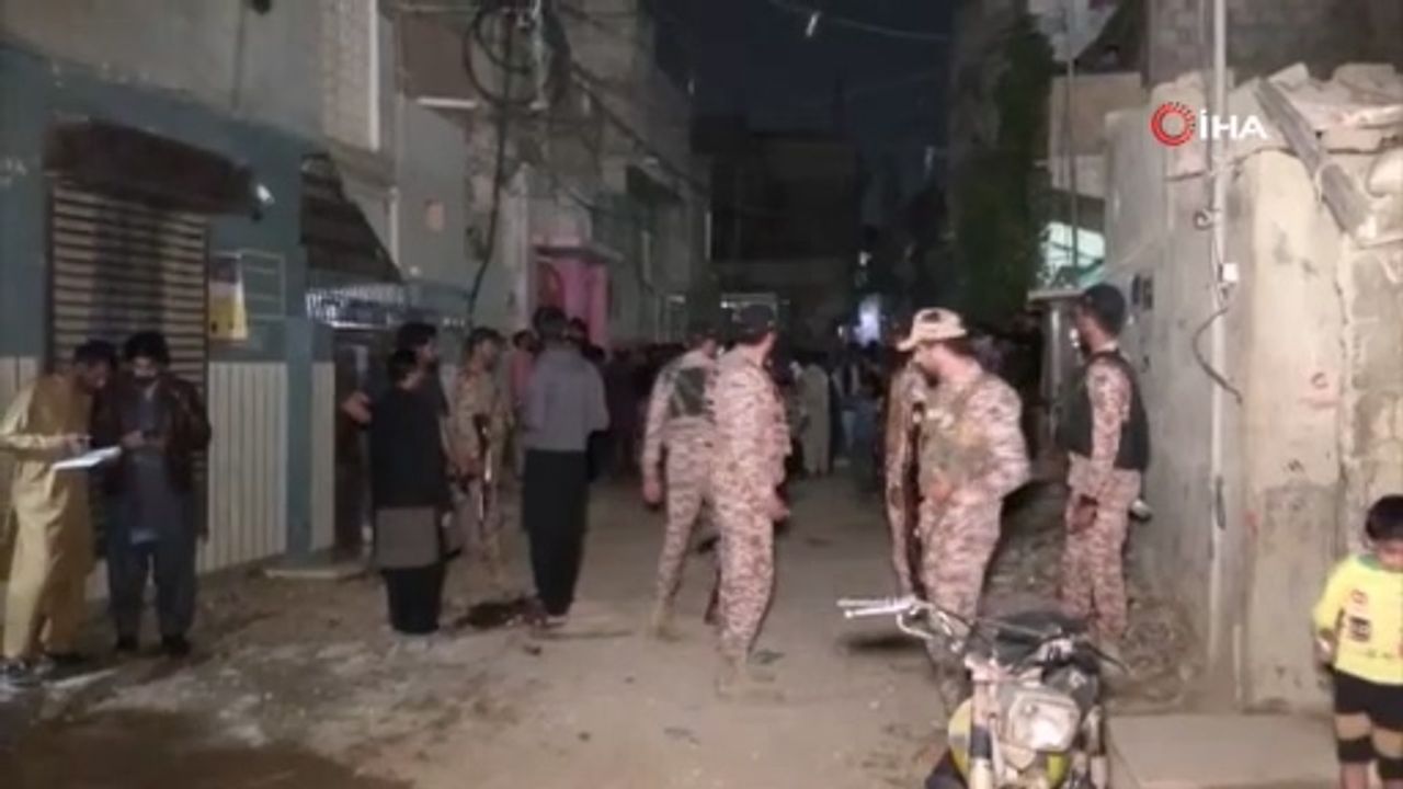 Pakistan’da 3’üncü patlama: 2 ölü