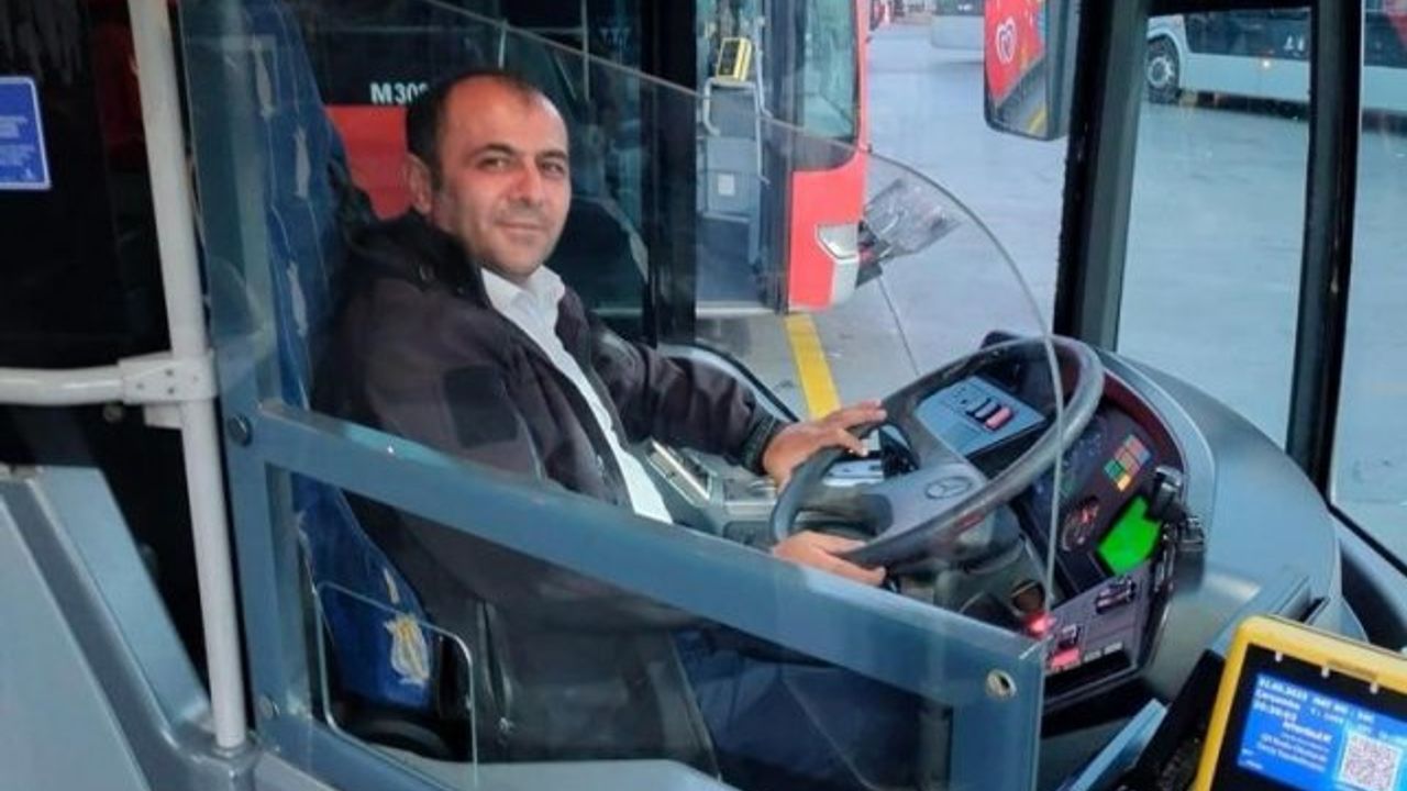 Metrobüs şoförünün hayatını kaybettiği kaza anı kamerada