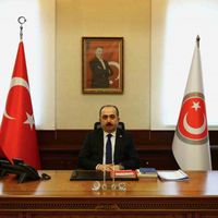 Türk Tarih Kurumu Başkanı Yüksel Özgen Kimdir?