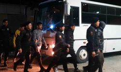 Şafak operasyonunda 50 kaçak göçmen yakalandı