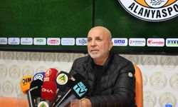 Alanyaspor Başkanı Çavuşoğlu’ndan Fenerbahçe maçındaki hakem kararlarına eleştiri