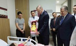 Erdoğan tedavi gören çocukları ziyaret etti