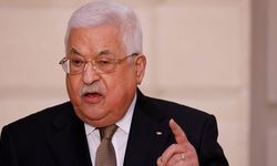 Mahmud Abbas Katar’a geldi