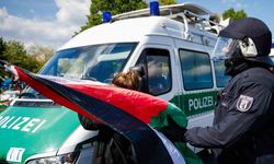 Alman polisi, Filistin’e destek kampını dağıttı