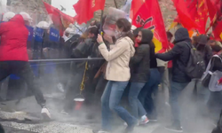 Saraçhane’den Taksim’e yürümeye çalışan gruplara polis müdahalesi