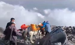 Ağrı Dağı’nda ölen dağcıların cenazeleri indirildi