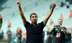 Giovanni van Bronckhorst: Bu oyunu devam ettirmeliyiz