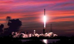 SpaceX, yörüngeye 23 uydu daha gönderdi