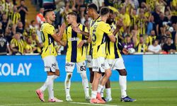 Fenerbahçe’nin kamp kadrosu belli oldu