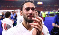 Hakan Çalhanoğlu tarihe geçebilir