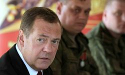 Medvedev: Zurabişvili tutuklanmalı