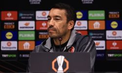 Giovanni van Bronckhorst'tan istifa açıklaması