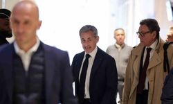 Nicolas Sarkozy’nin yargılandığı dava başladı