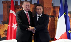 Erdoğan, Macron ile görüştü