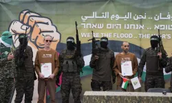 Hamas: Esir teslimi ertelendi