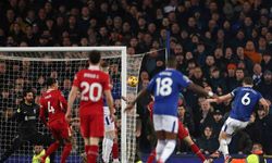 Liverpool derbisinde Everton son dakikada puan aldı