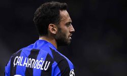 Hakan Çalhanoğlu’na para ve men cezası