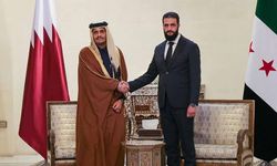 Katar, Suriye’deki memur maaşlarını ödeyecek