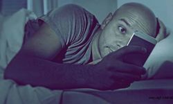Yatakta telefon kullanmak uykuyu ve beyni bozuyor