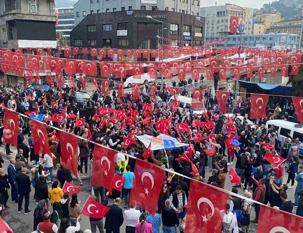 Zonguldak’tan 'Geççek'li seçim kutlaması