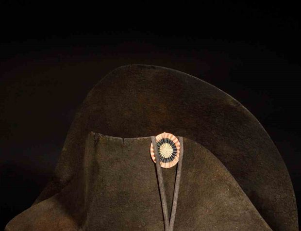 Napolyon’un şapkası 1,9 milyon euroya satıldı