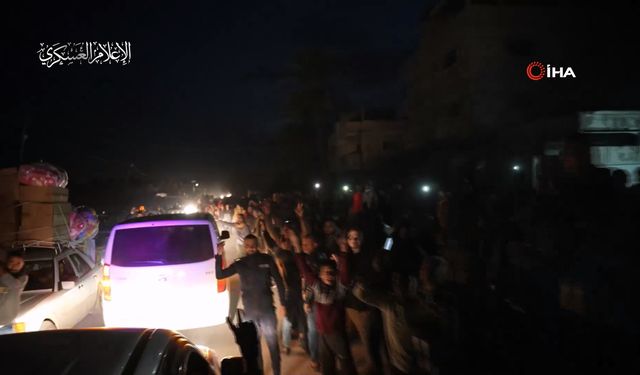 Hamas, 12 esiri serbest bıraktı