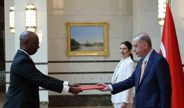 Erdoğan’a Ruanda ve Nikaragua büyükelçilerinden güven mektubu