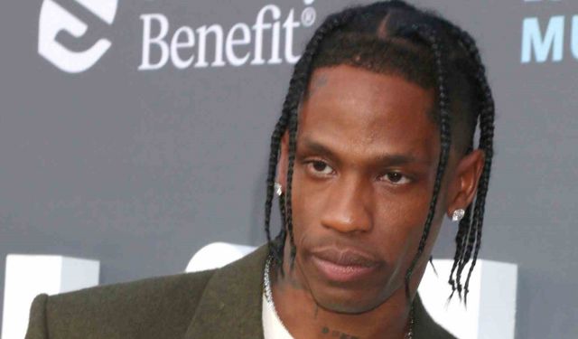 Travis Scott, Paris’te gözaltına alındı