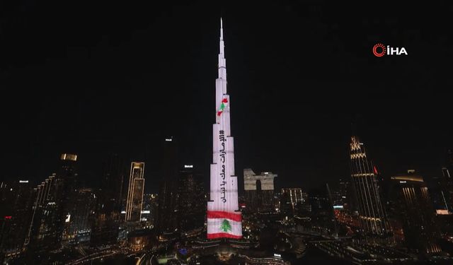 Burj Khalifa’ya Lübnan bayrağı yansıtıldı