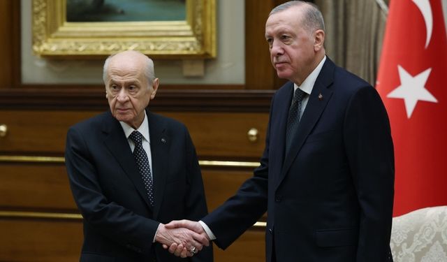 Bahçeli: Cumhurbaşkanımız Erdoğan’ın hizmeti her türlü  övgünün üstündedir