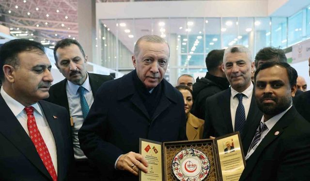 Erdoğan: İnsanlık tüm kurumlarıyla kan kaybediyor