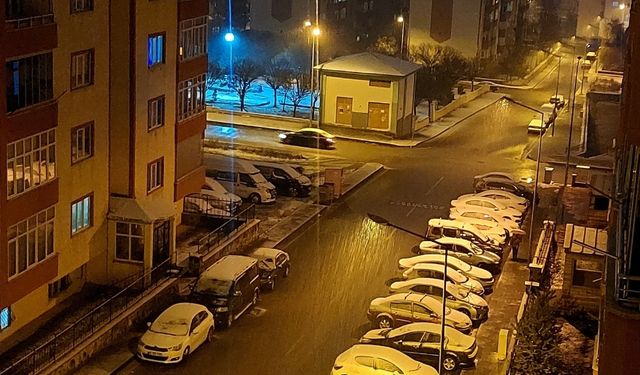 Erzurum’un 3 ilçesinde okullar tatil edildi