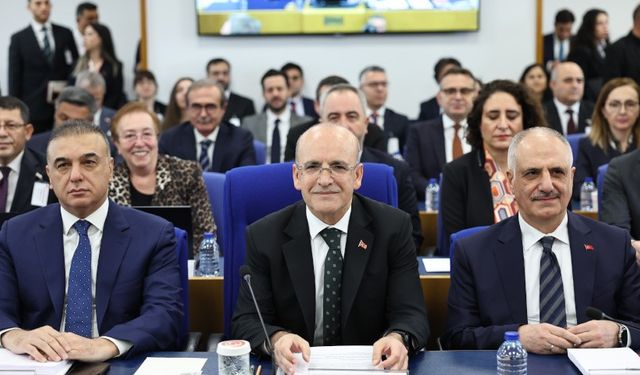 Mehmet Şimşek'ten asgari ücret açıklaması