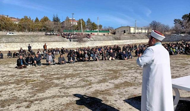 Beyşehir'de yağmur duası yapıldı