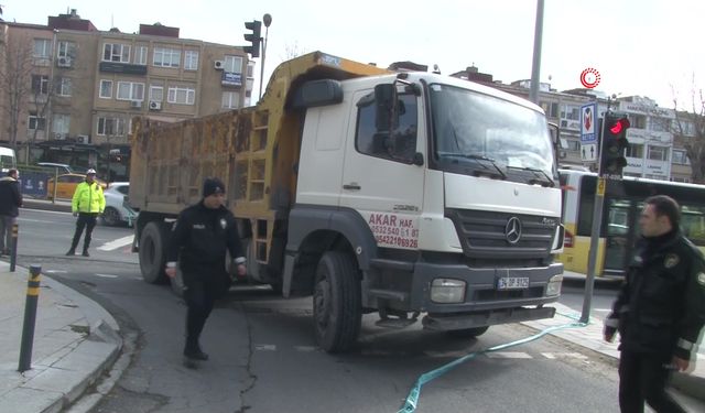 Kamyonunun altında kalan yaşlı kadın öldü