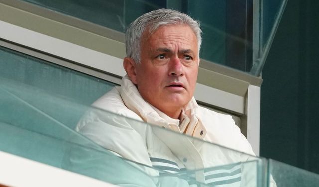 Mourinho, Başakşehir - Bodrum FK maçını izledi