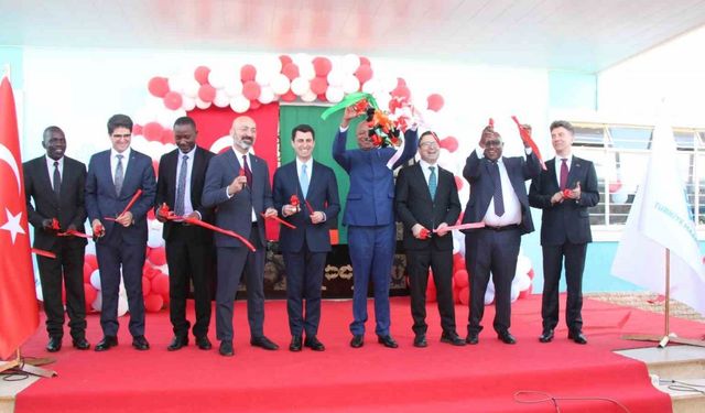 Zambiya’daki okullar, Türkiye Maarif Vakfı’na devredildi