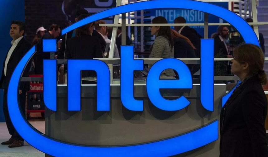 Intel, tarihinin en büyük zararlarından birini açıkladı