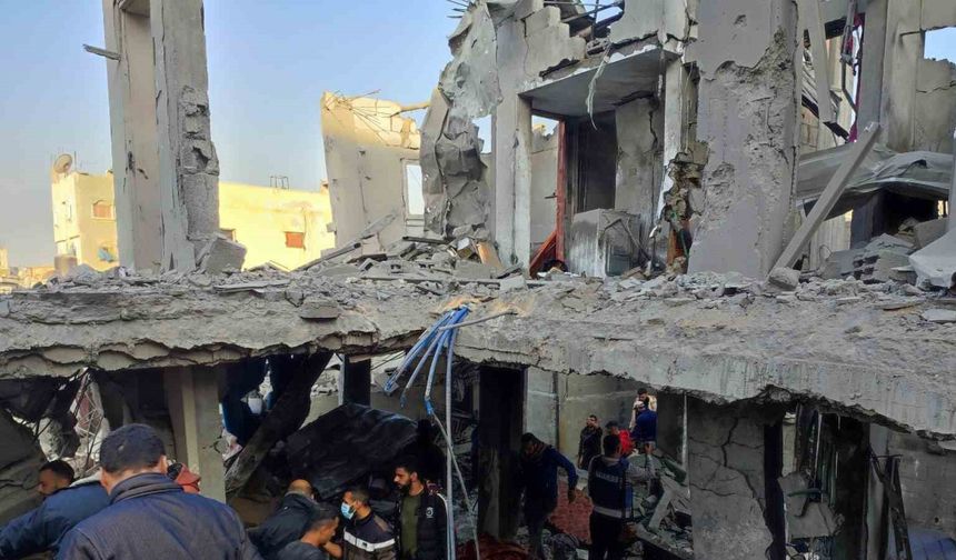 İsrail, Maghazi Mülteci Kampı’na saldırdı: 10 ölü