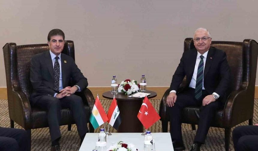 Bakan Güler, IKBY Başkanı Barzani ile bir araya geldi