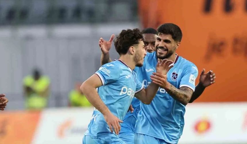 Trabzonspor, Ruzomberok'u 2 golle geçti