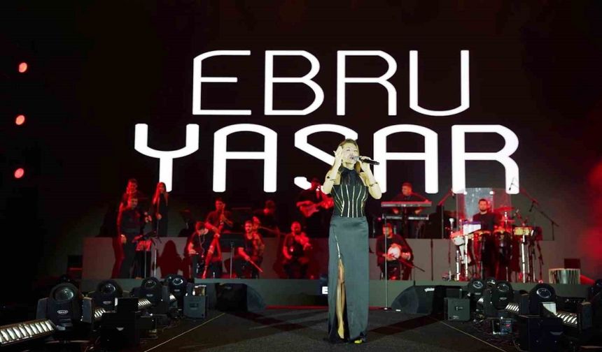 Ebru Yaşar rekor kırdı