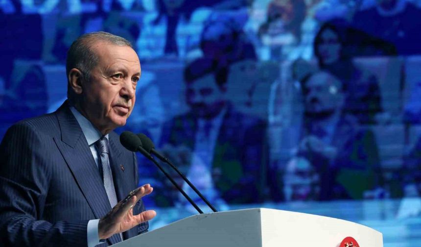 Cumhurbaşkanı Erdoğan: Yeni anayasayı ülkemiz için istiyoruz”
