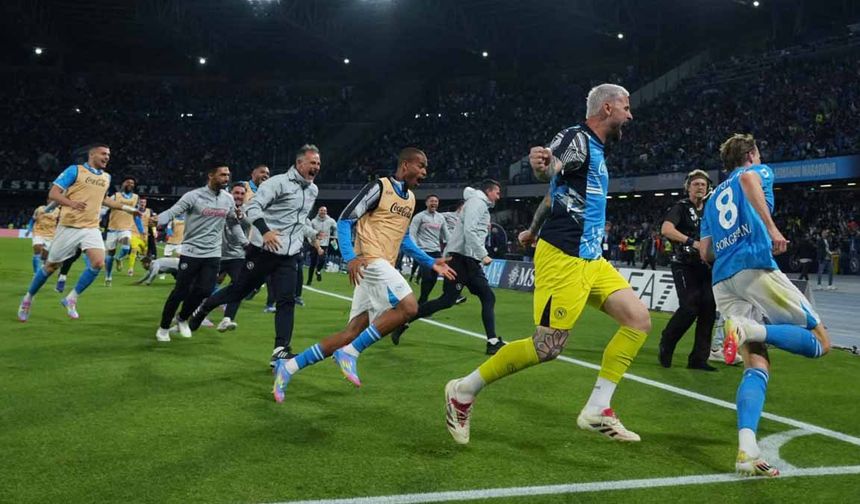 İtalya Serie A’da şampiyon Napoli!