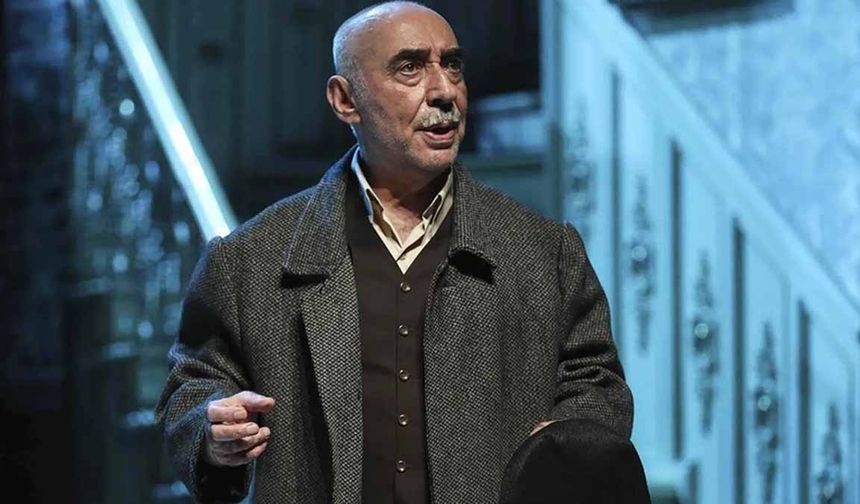 Usta oyuncu Şener Şen oyunculuğu bıraktı