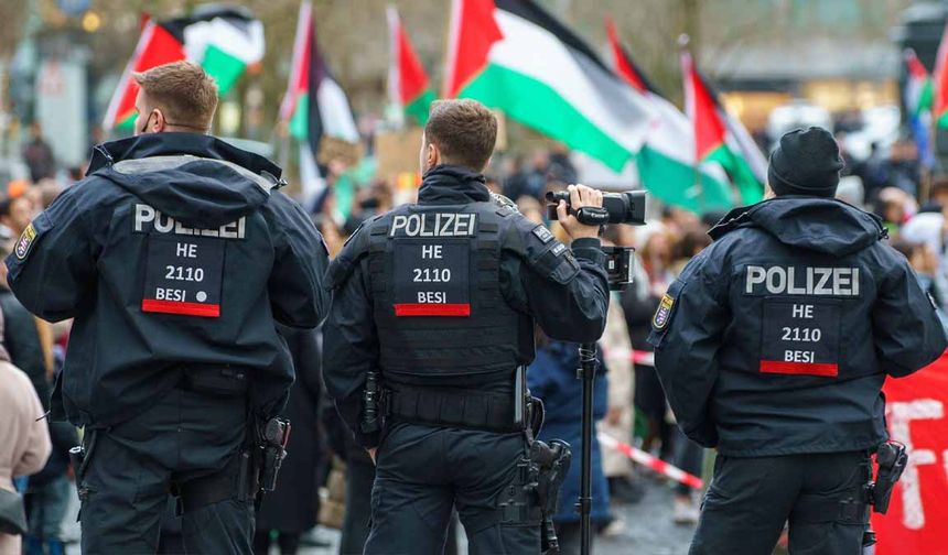 Alman halkı İsrail’in Gazze saldırılarını onaylamıyor
